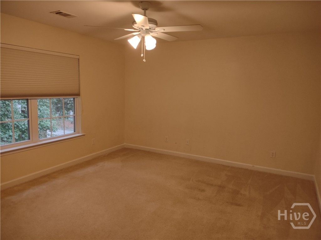 Image 19 of property listing at 72 Patriot Drive, Richmond Hill, GA 31324