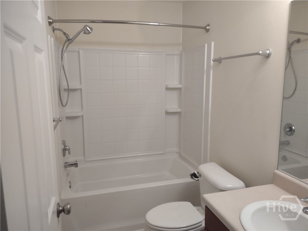 Image 20 of property listing at 72 Patriot Drive, Richmond Hill, GA 31324