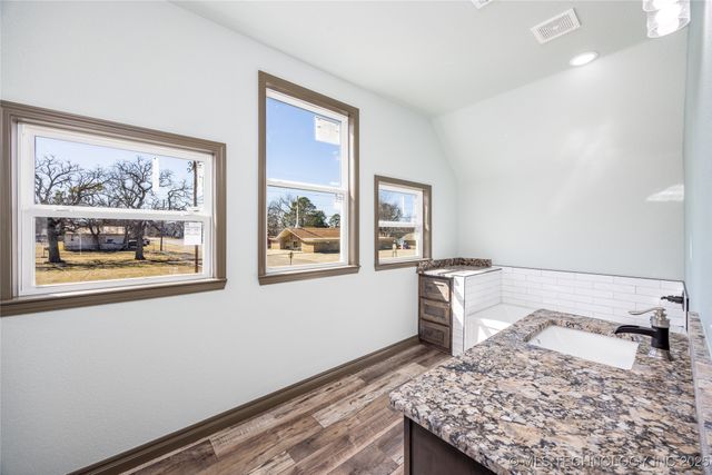 101 Dunn, Durant, OK 74729