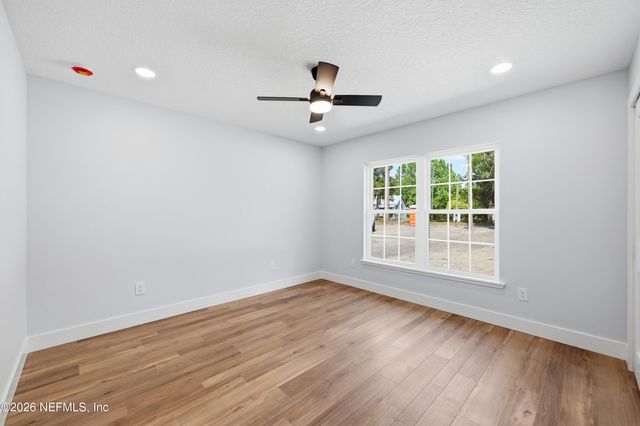 213 PENIEL CHURCH Road, Palatka, FL 32177