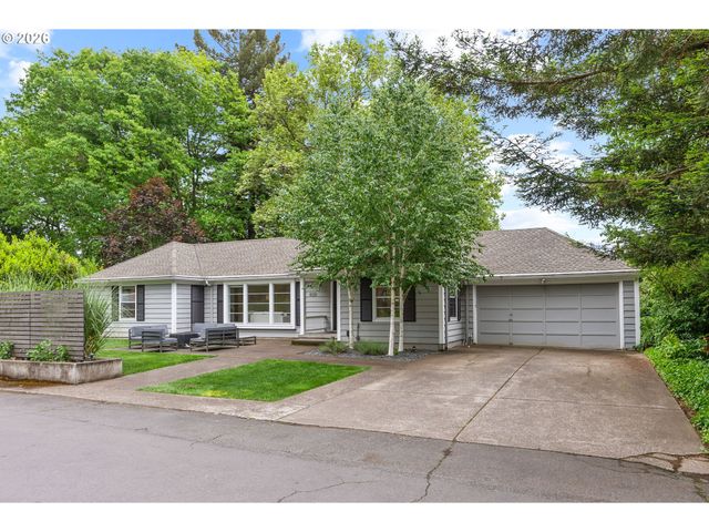 8120 Sw MAPLE Dr, Portland, OR 97225