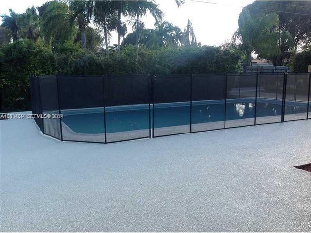 1324 Washington St, Hollywood, FL 33019