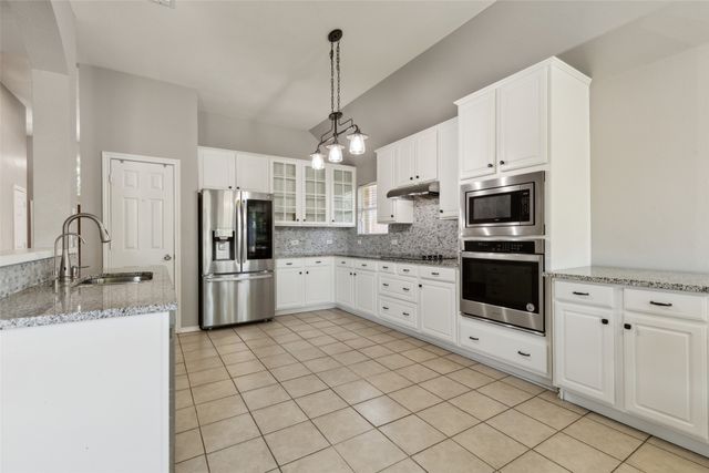 400 Sparrow Hawk, Mckinney, TX 75072