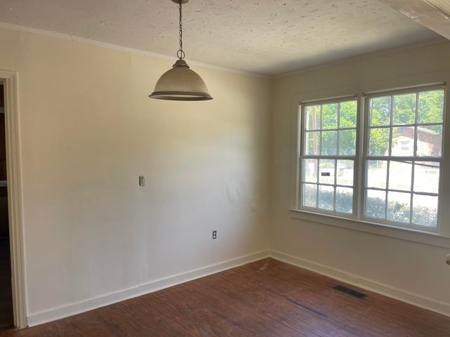 1102 N Lemacks Street, Walterboro, SC 29488