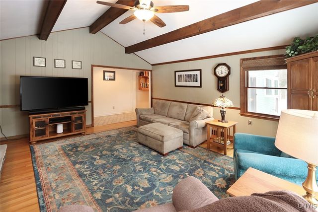 108 Woodberry Lane, Dewitt, NY 13066