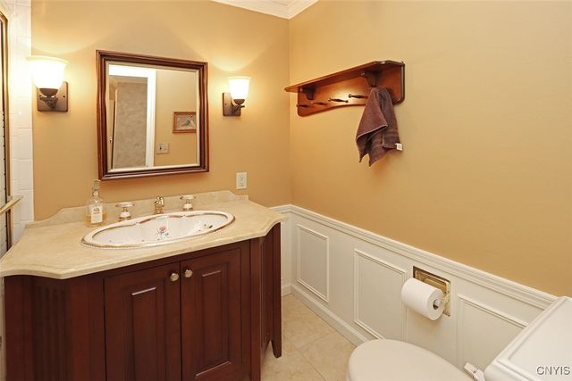 108 Woodberry Lane, Dewitt, NY 13066