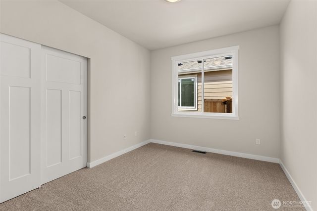 9636 7th Way SE, Lacey, WA 98513