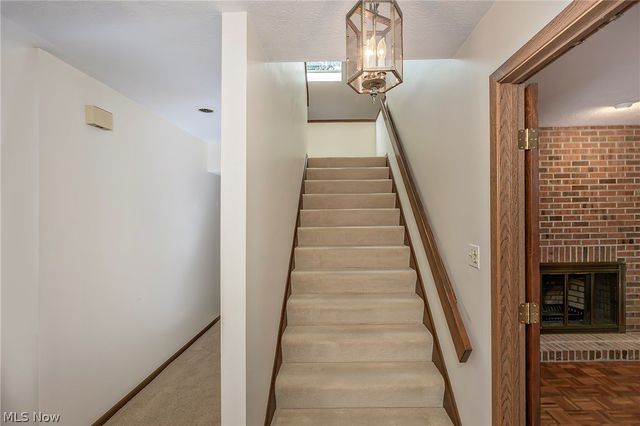 12616 Cedar Road, Cleveland Heights, OH 44106