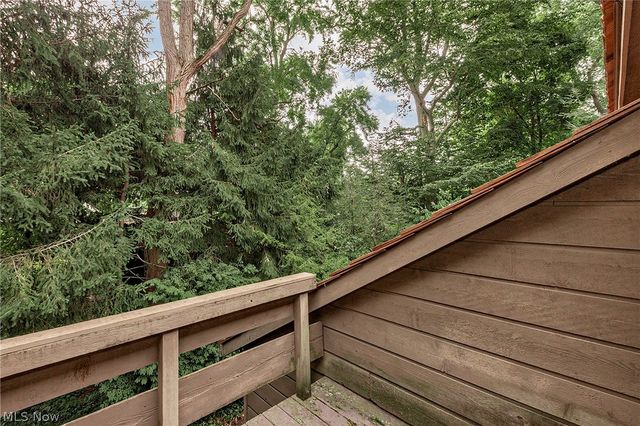 12616 Cedar Road, Cleveland Heights, OH 44106