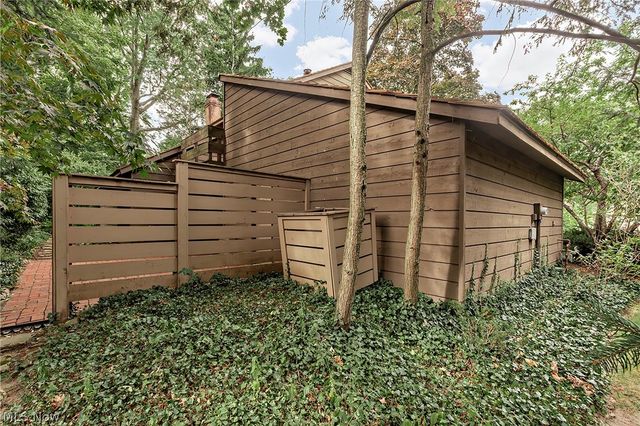 12616 Cedar Road, Cleveland Heights, OH 44106