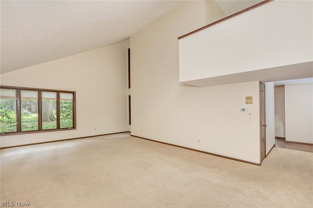 12616 Cedar Road, Cleveland Heights, OH 44106