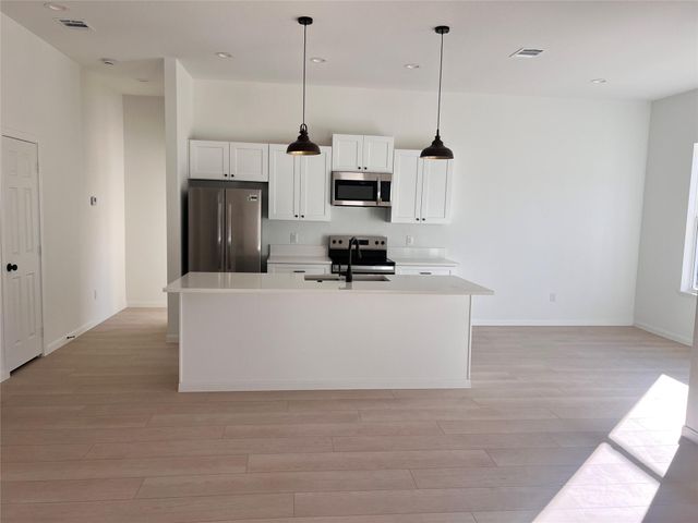 265 Rd 3371a, Cleveland, TX 77327