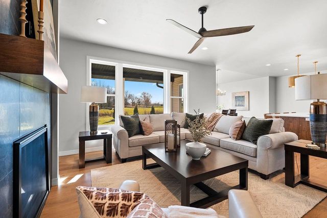 3410 SITKA STREET, Green Bay, WI 54311