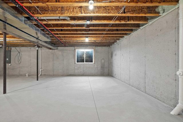 3410 SITKA STREET, Green Bay, WI 54311