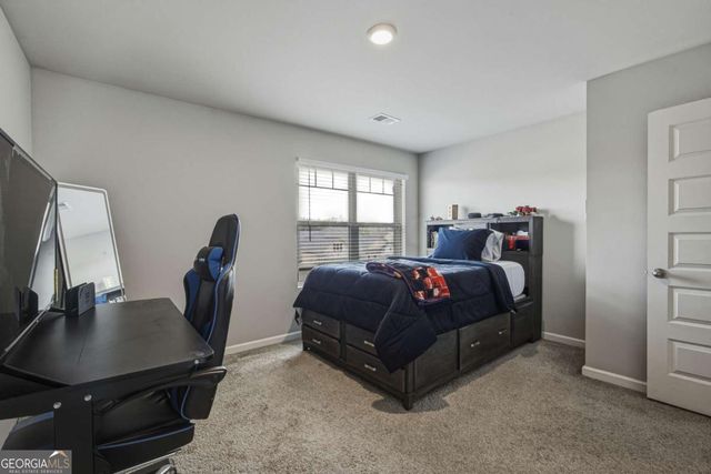 933 Nandina Lane, Loganville, GA 30052