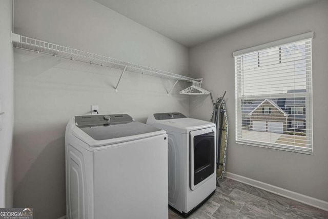 933 Nandina Lane, Loganville, GA 30052