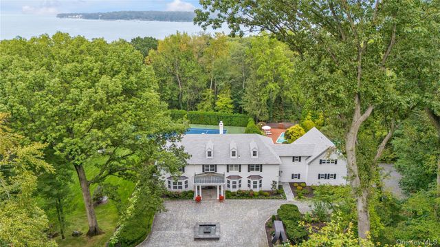 45 Southeast Road, Sands Point, NY 11050
