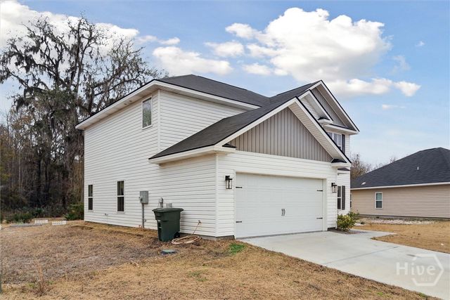 601 Meloney Drive Drive, Hinesville, GA 31301