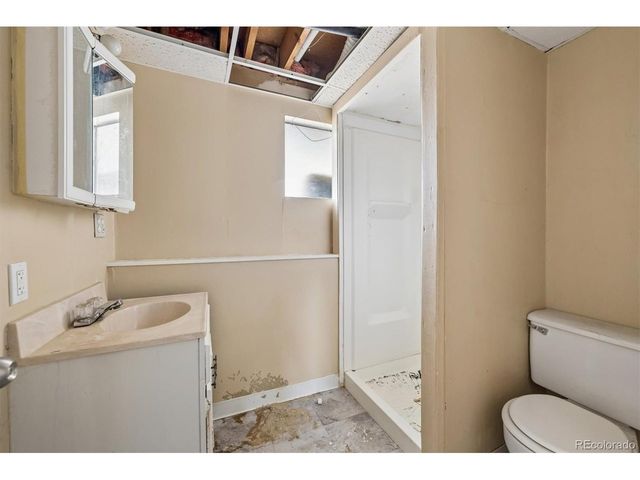 404 Neptune Ct, Lone Tree, CO 80124