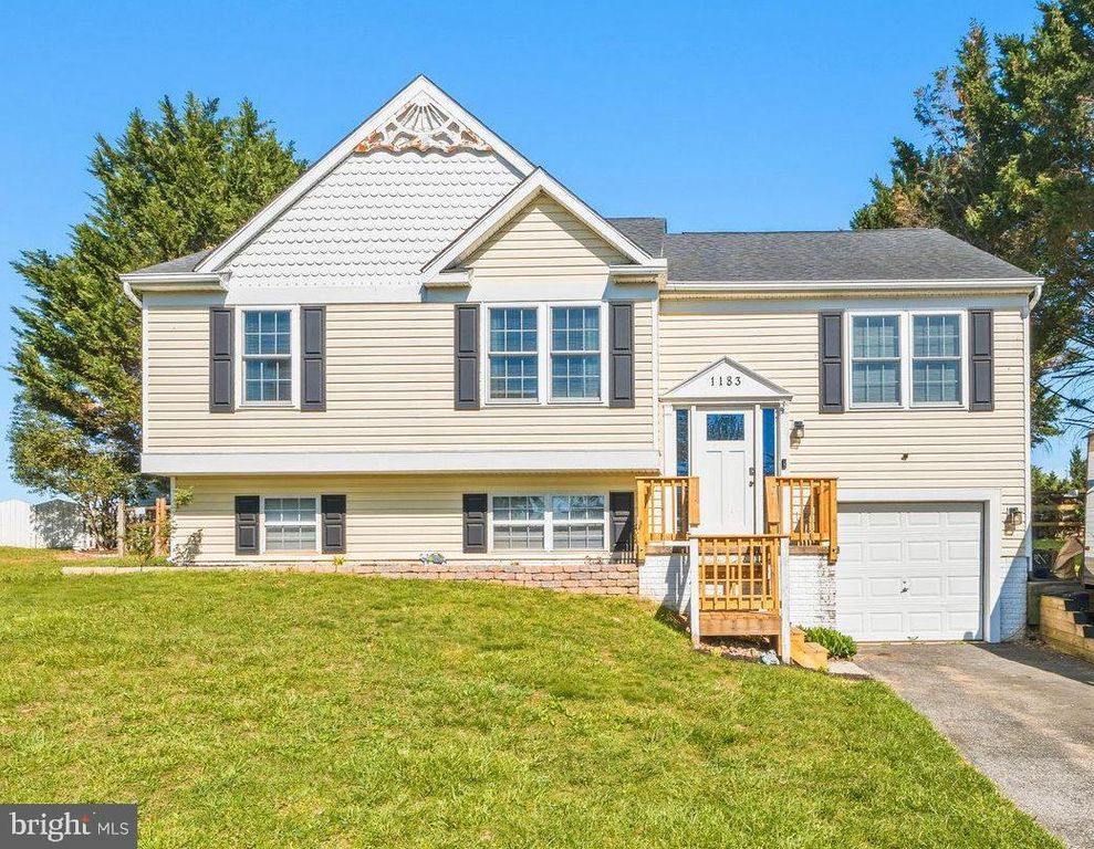 Image 1 of property listing at 1183 JO APTER PL, New Windsor, MD 21776
