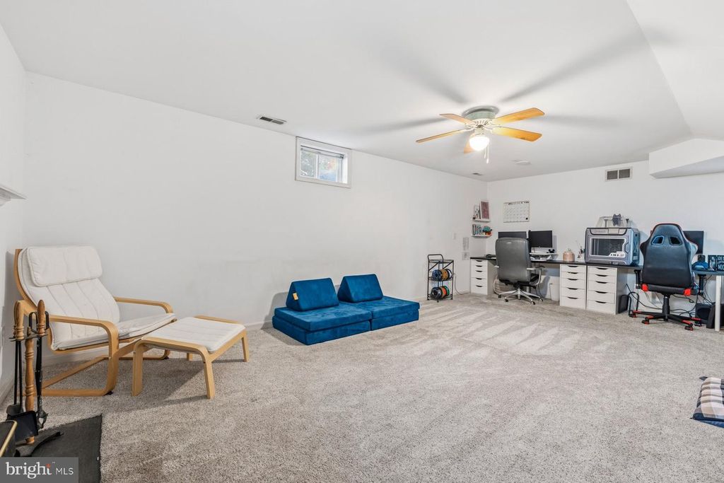 Image 27 of property listing at 1183 JO APTER PL, New Windsor, MD 21776