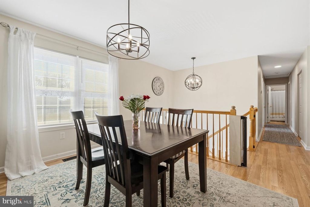 Image 3 of property listing at 1183 JO APTER PL, New Windsor, MD 21776