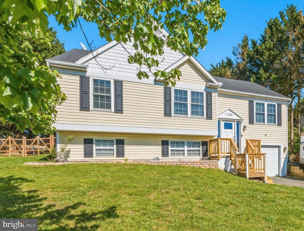 Image 30 of property listing at 1183 JO APTER PL, New Windsor, MD 21776