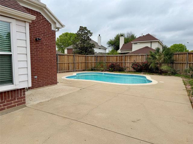 4233 Creekstone Drive, Plano, TX 75093