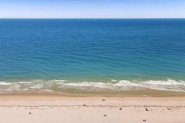 2840 N Ocean Boulevard 407, Fort Lauderdale, FL 33308