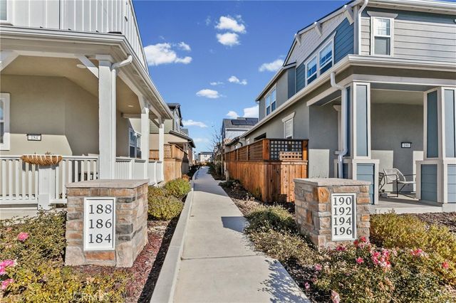 186 Earthwood, San Luis Obispo, CA 93401