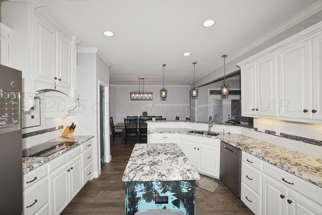 7802 Goldenview Circle, Amarillo, TX 79119