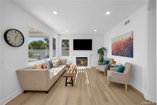 43 Deerwood, Aliso Viejo, CA 92656