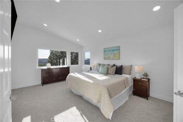 43 Deerwood, Aliso Viejo, CA 92656