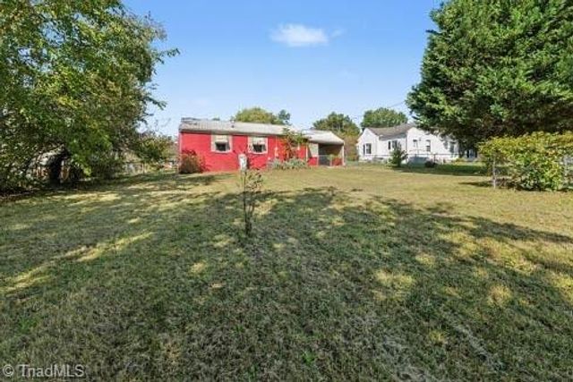 1320 E Cone Boulevard, Greensboro, NC 27405