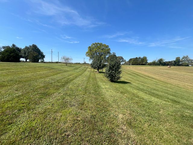 131 Martha Stockton Road, Albany, KY 42602