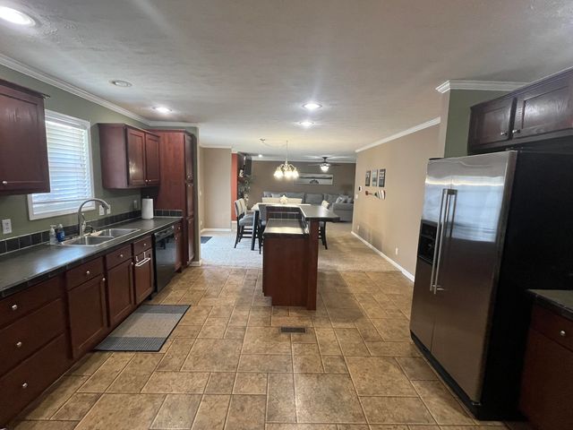 131 Martha Stockton Road, Albany, KY 42602