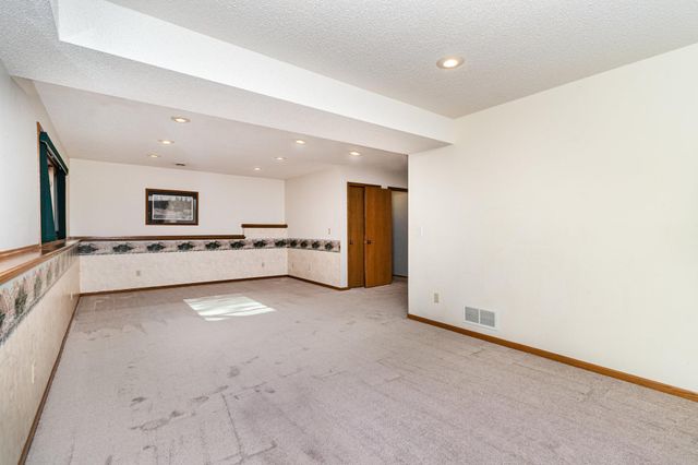 3422 134th Avenue NW, Andover, MN 55304