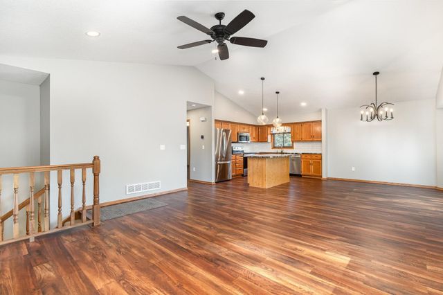 3422 134th Avenue NW, Andover, MN 55304