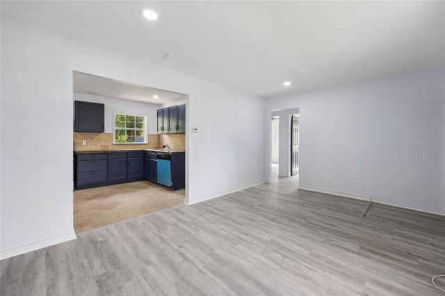 821 Travis Street, Garland, TX 75040