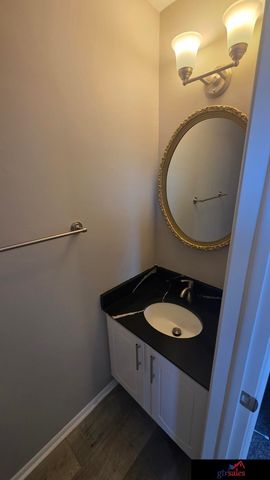 4218 N 130 Avenue, Omaha, NE 68164