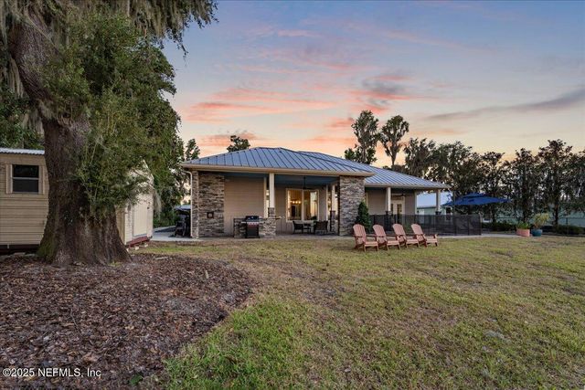 2453 SE 30 Street, Melrose, FL 32666