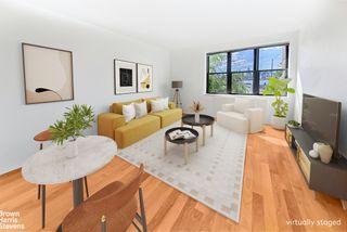 58 METROPOLITAN Avenue # 2G, New York City, NY 11249