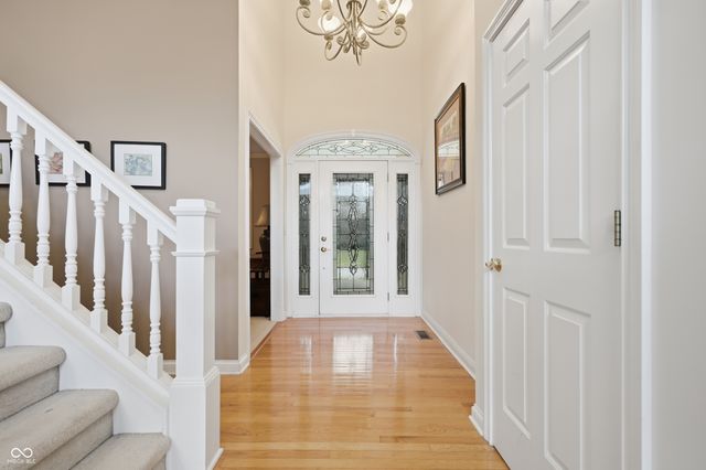 2553 Forest Hills Boulevard, Greenwood, IN 46143