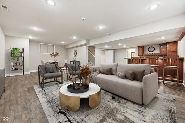 2553 Forest Hills Boulevard, Greenwood, IN 46143