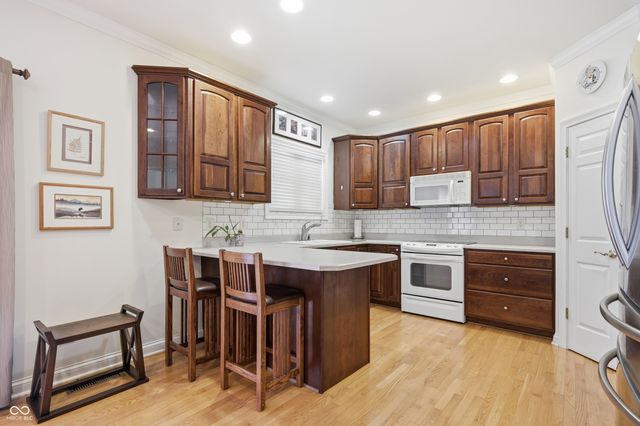 2553 Forest Hills Boulevard, Greenwood, IN 46143