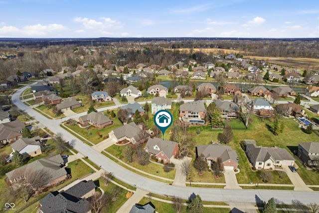 2553 Forest Hills Boulevard, Greenwood, IN 46143