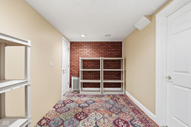 2553 Forest Hills Boulevard, Greenwood, IN 46143