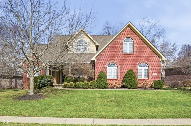 2553 Forest Hills Boulevard, Greenwood, IN 46143