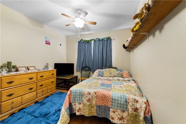 2038 E Avenue R12, Palmdale, CA 93550