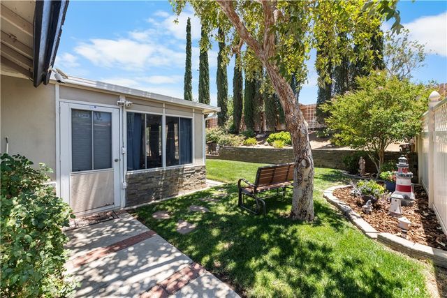 2038 E Avenue R12, Palmdale, CA 93550